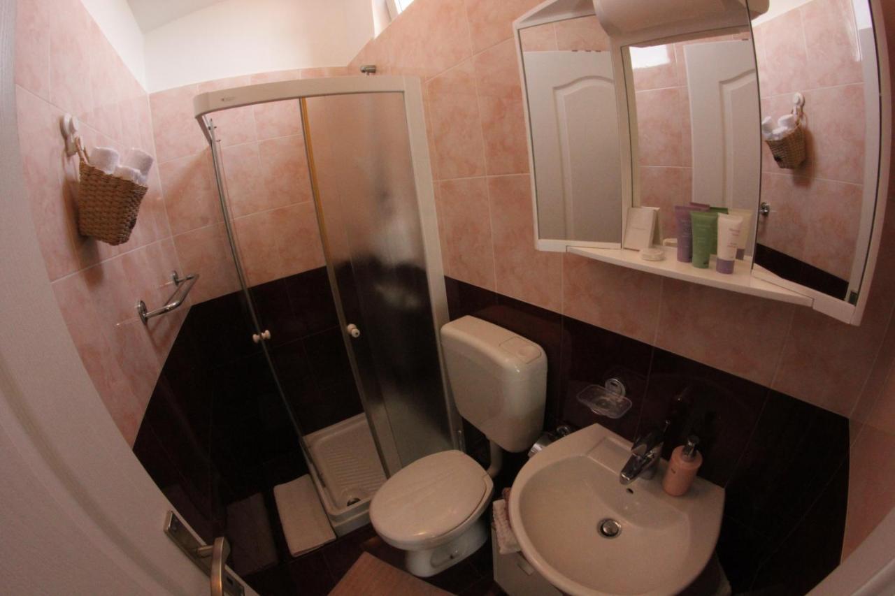 Room And Apartment Doris Lovrečica Zewnętrze zdjęcie